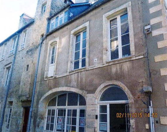 Immeuble à Bayeux (14), Bayeux à Bayeux — photo 1